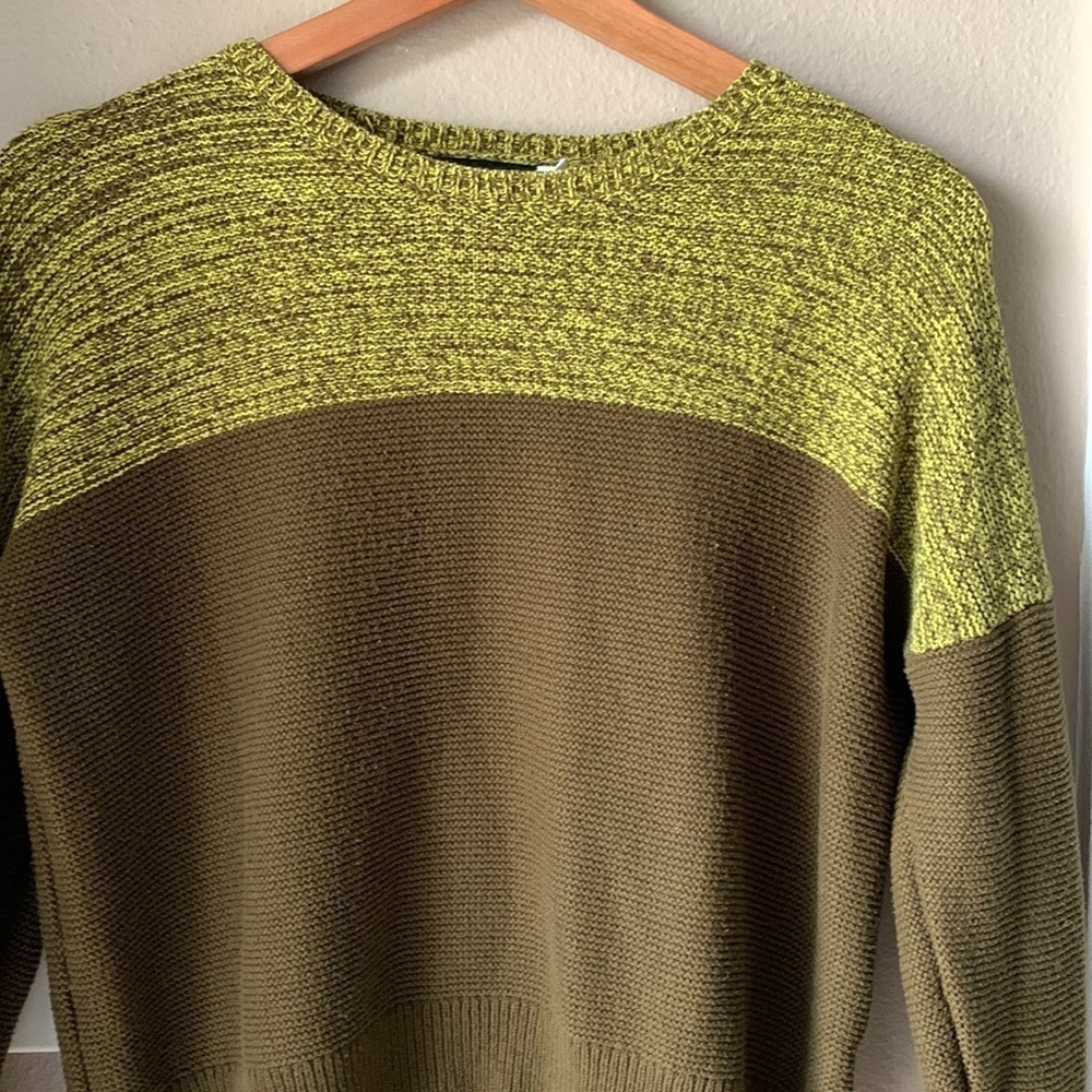 BDG Urban Outfitters Green Colorblock Long Sleeve Sweater